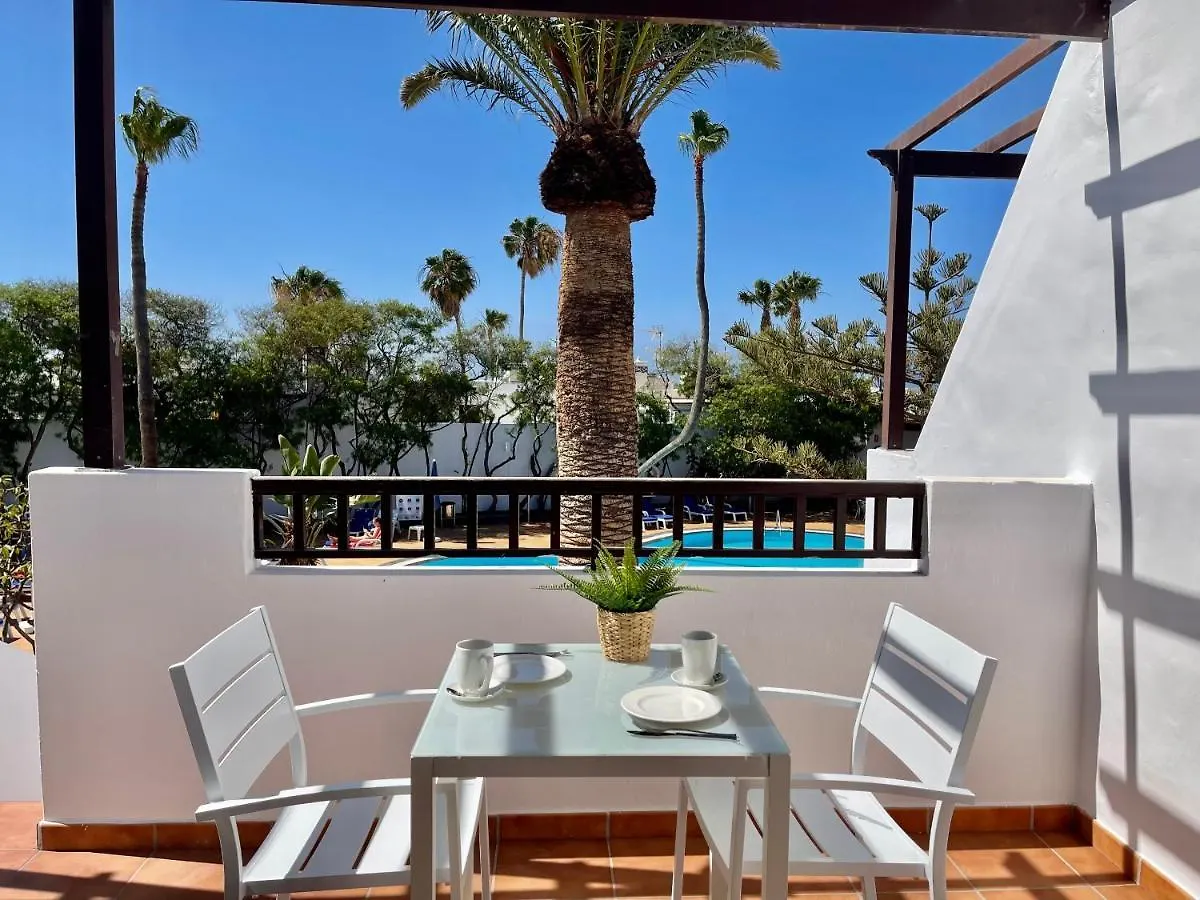 Apartamentos Fayna Puerto del Carmen  Apartment Puerto del Carmen (Lanzarote)