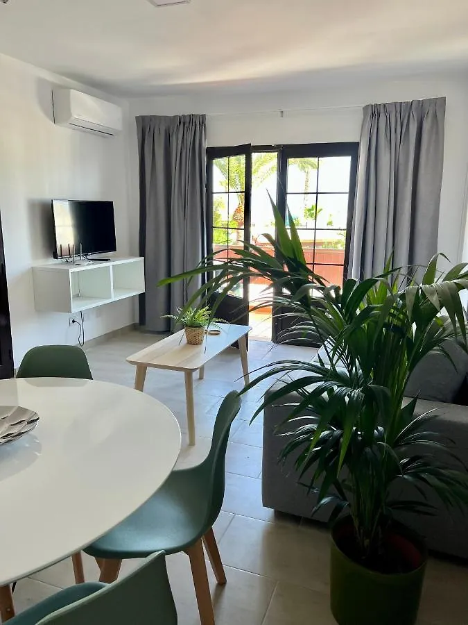 Apartamentos Fayna Puerto del Carmen  Apartment Puerto del Carmen (Lanzarote)