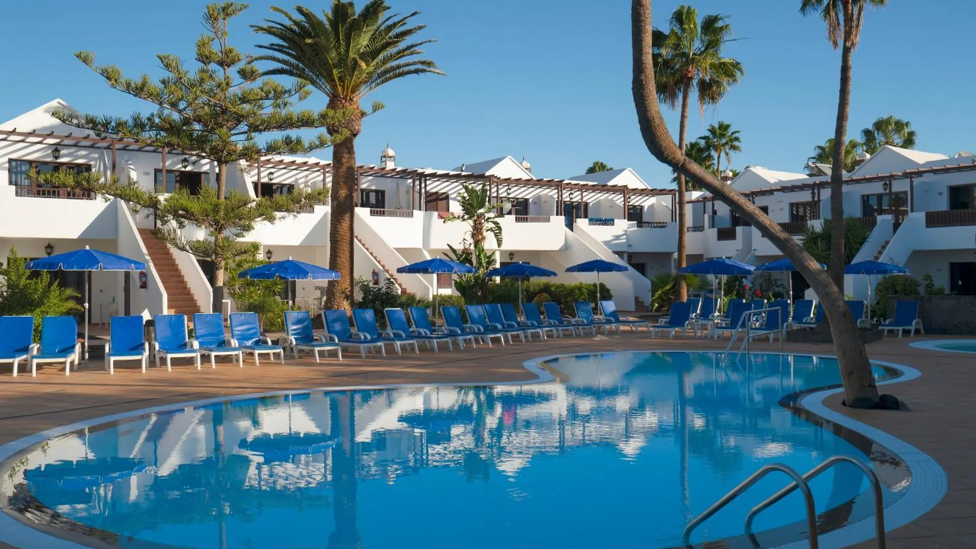 Apartamentos Fayna Puerto del Carmen  Apartment Puerto del Carmen (Lanzarote)