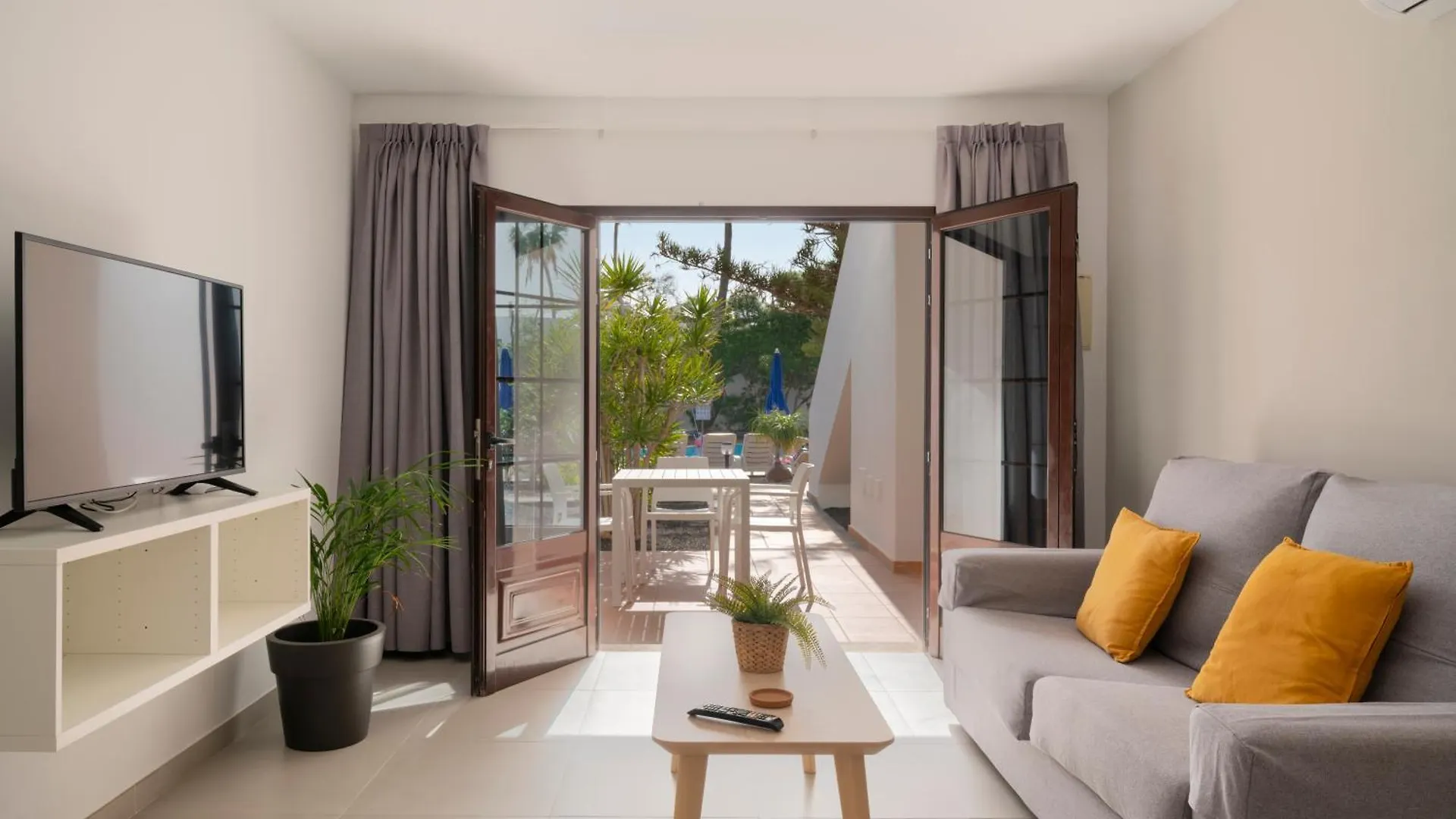 Daire Apartamentos Fayna Puerto del Carmen  İspanya